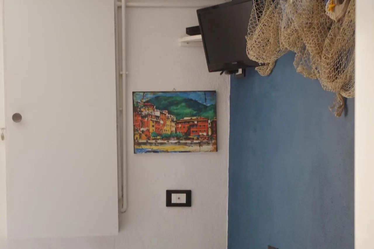 Ca Du Grifun Guest House Vernazza 0*,  Italy